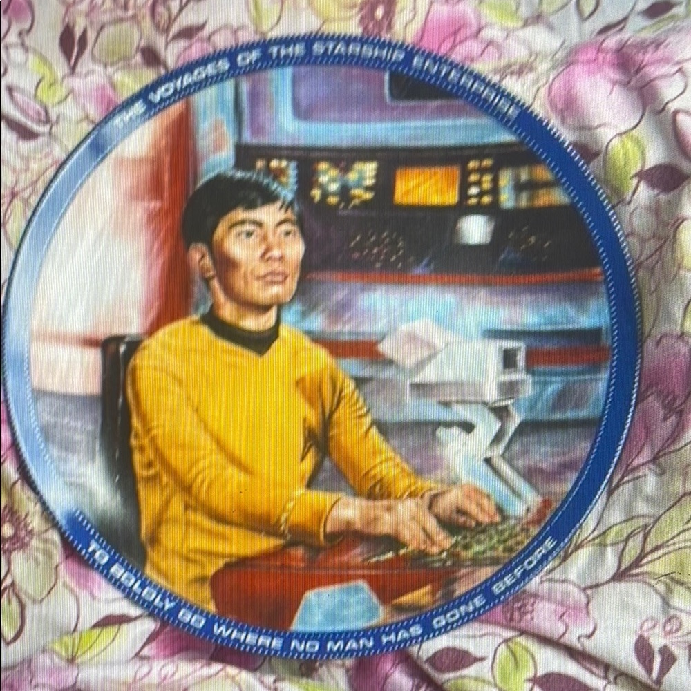 Star Trek White Ceramic Plate